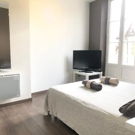 La Cle - Climatisation - Wifi - Parking Gratuit A Proximite Apartment *